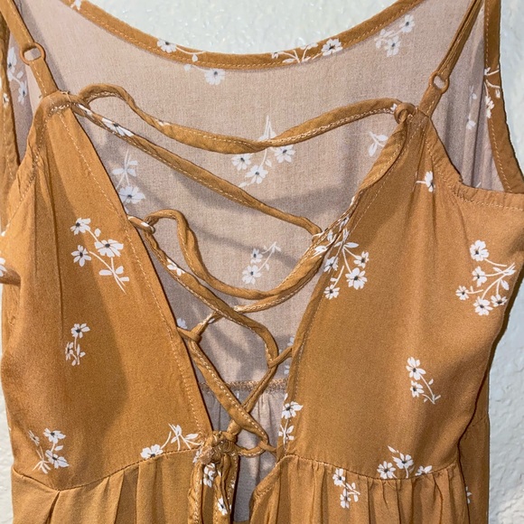 Pacsun/LA hearts tan, flower sun dress - Picture 4 of 4